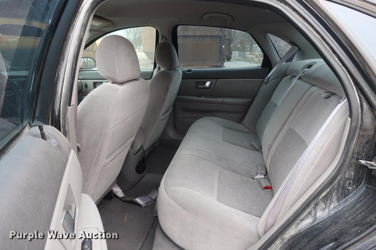 image for item EP9294 2003 Ford Taurus SES