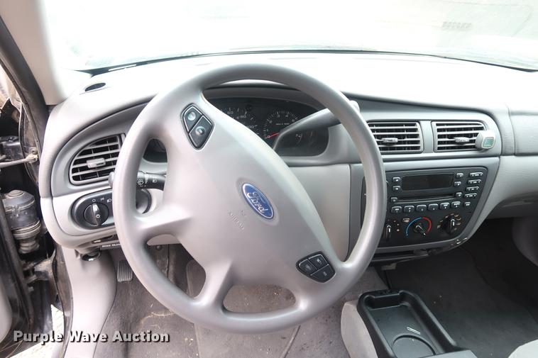 image for item EP9294 2003 Ford Taurus SES