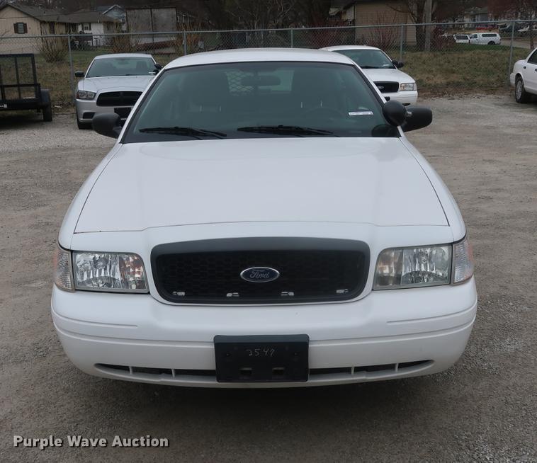 image for item EP9296 2011 Ford Crown Victoria Police Interceptor