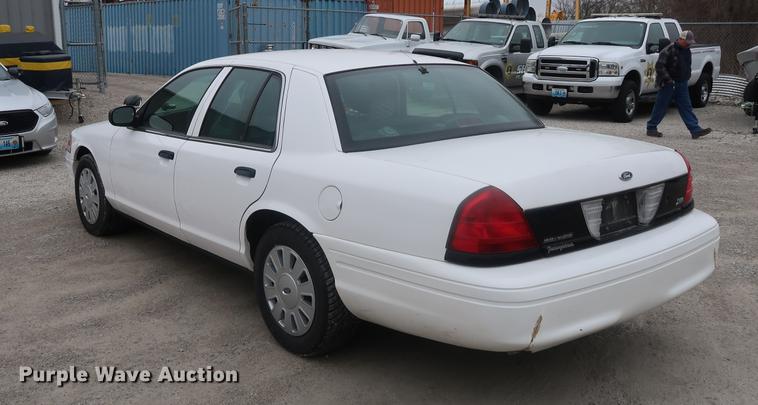 image for item EP9296 2011 Ford Crown Victoria Police Interceptor