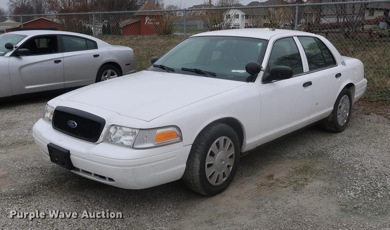 image for item EP9297 2008 Ford Crown Victoria Police Interceptor