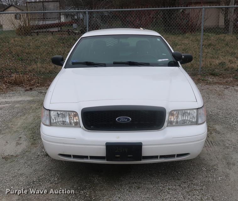 image for item EP9297 2008 Ford Crown Victoria Police Interceptor