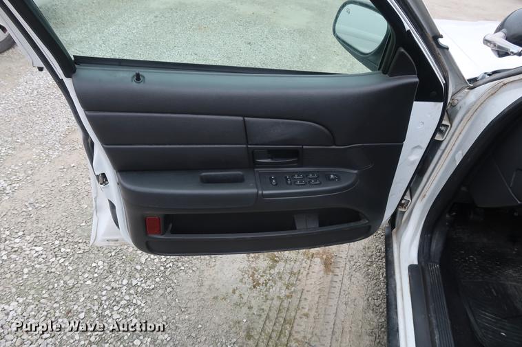 image for item EP9297 2008 Ford Crown Victoria Police Interceptor