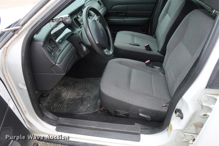 image for item EP9297 2008 Ford Crown Victoria Police Interceptor
