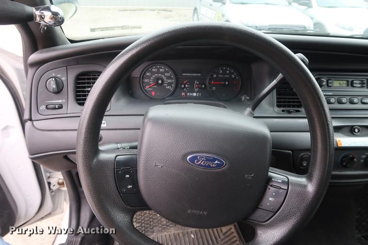 image for item EP9298 2011 Ford Crown Victoria Police Interceptor