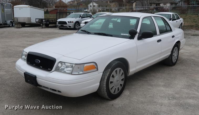 image for item EP9299 2008 Ford Crown Victoria Police Interceptor