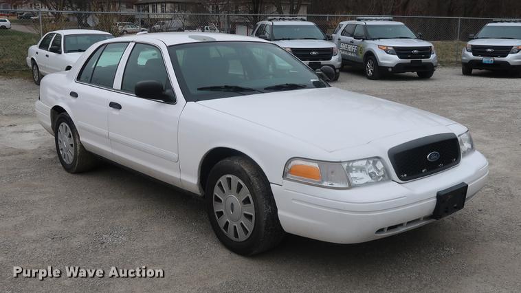 image for item EP9299 2008 Ford Crown Victoria Police Interceptor