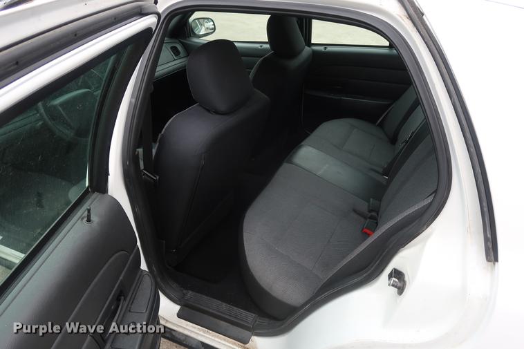 image for item EP9299 2008 Ford Crown Victoria Police Interceptor