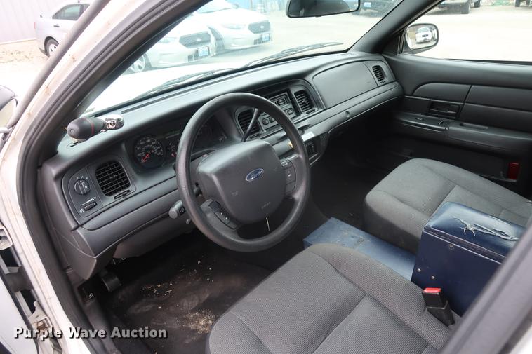 image for item EP9299 2008 Ford Crown Victoria Police Interceptor
