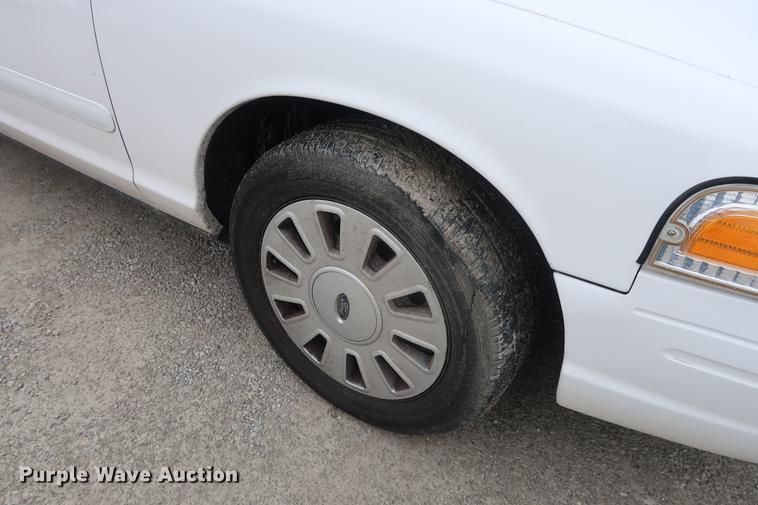 image for item EP9299 2008 Ford Crown Victoria Police Interceptor