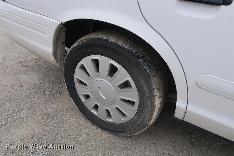 image for item EP9299 2008 Ford Crown Victoria Police Interceptor