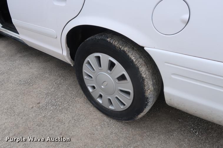 image for item EP9299 2008 Ford Crown Victoria Police Interceptor