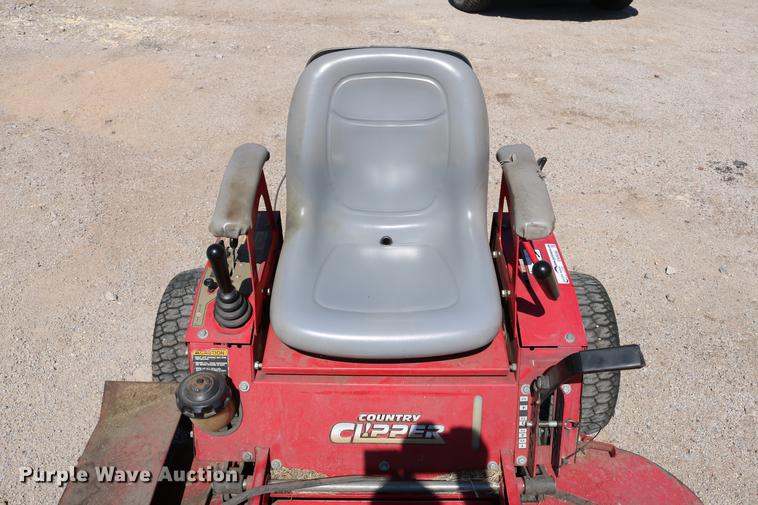 image for item EW9046 Country Clipper Jazee Pro SR355 ZTR lawn mower