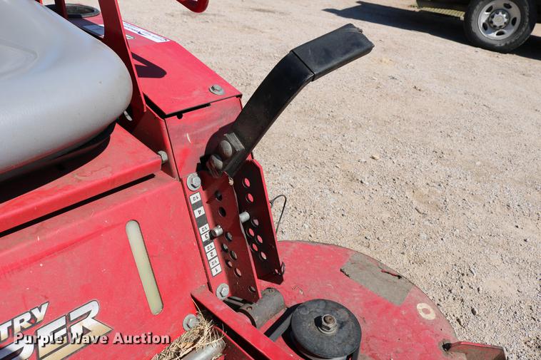 image for item EW9046 Country Clipper Jazee Pro SR355 ZTR lawn mower