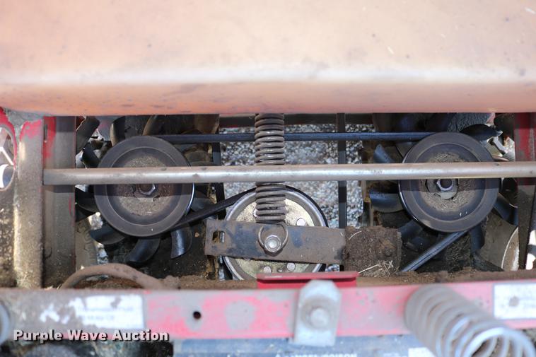 image for item EW9046 Country Clipper Jazee Pro SR355 ZTR lawn mower