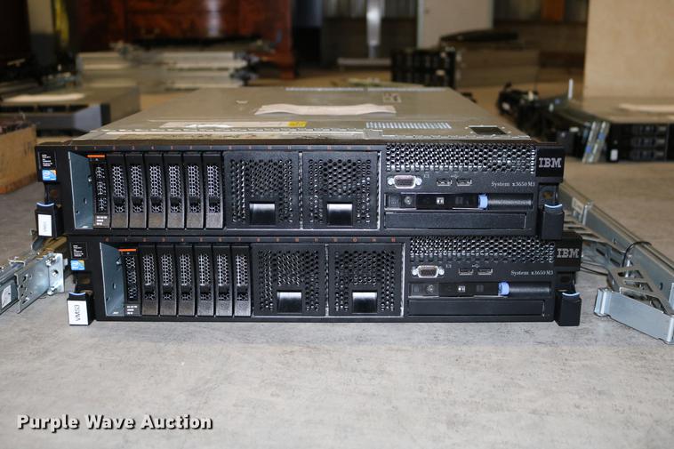 image for item EW9073 (2) IBM 7945-AC1 servers