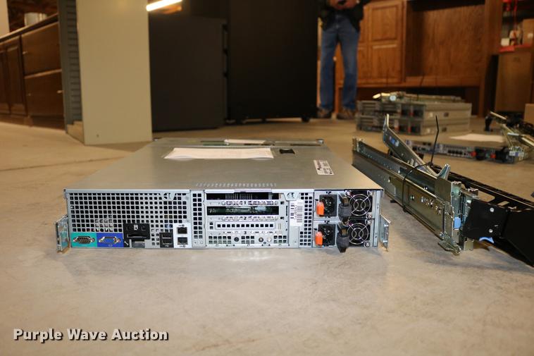 image for item EW9074 Dell PowerEdge R510 server
