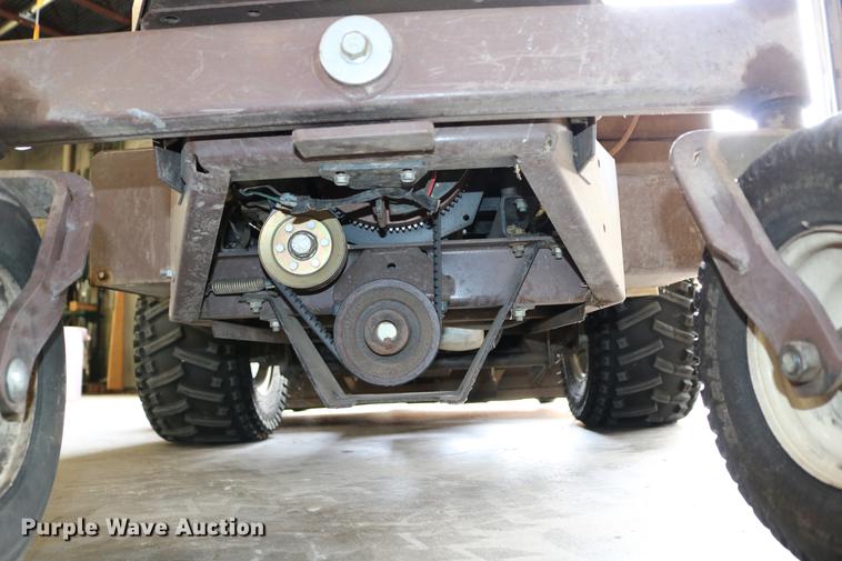 image for item EW9079 Grasshopper 722D2 ZTR lawn mower