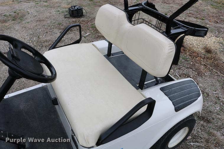 image for item EW9087 2001 EZ GO K501 golf cart