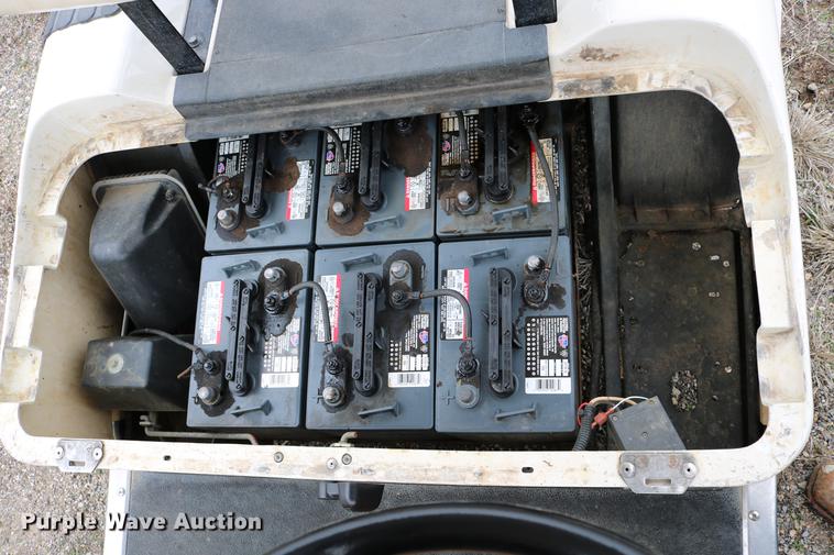 image for item EW9087 2001 EZ GO K501 golf cart