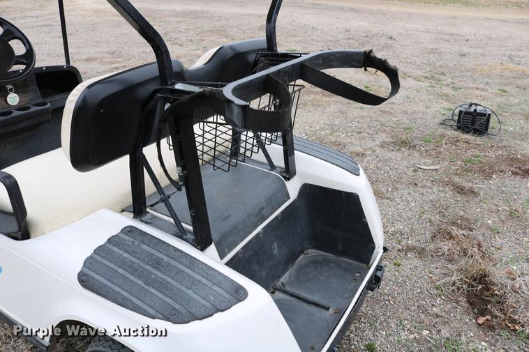 image for item EW9087 2001 EZ GO K501 golf cart