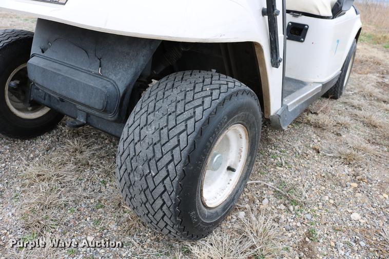 image for item EW9087 2001 EZ GO K501 golf cart