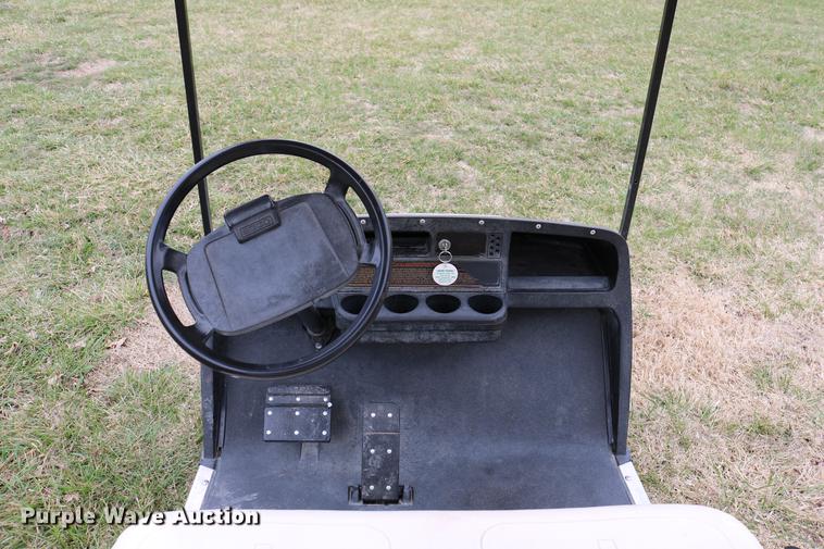 image for item EW9090 1996 EZ GO 17L96 golf cart