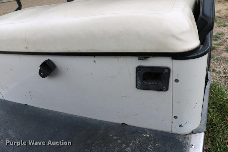 image for item EW9090 1996 EZ GO 17L96 golf cart