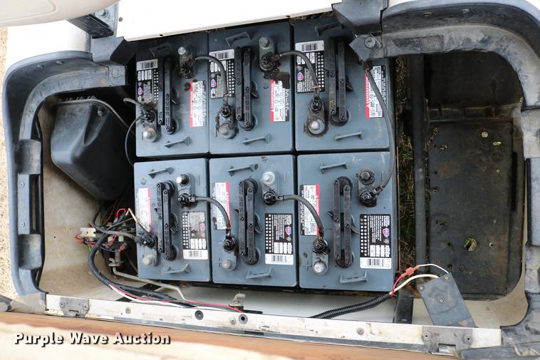 image for item EW9090 1996 EZ GO 17L96 golf cart