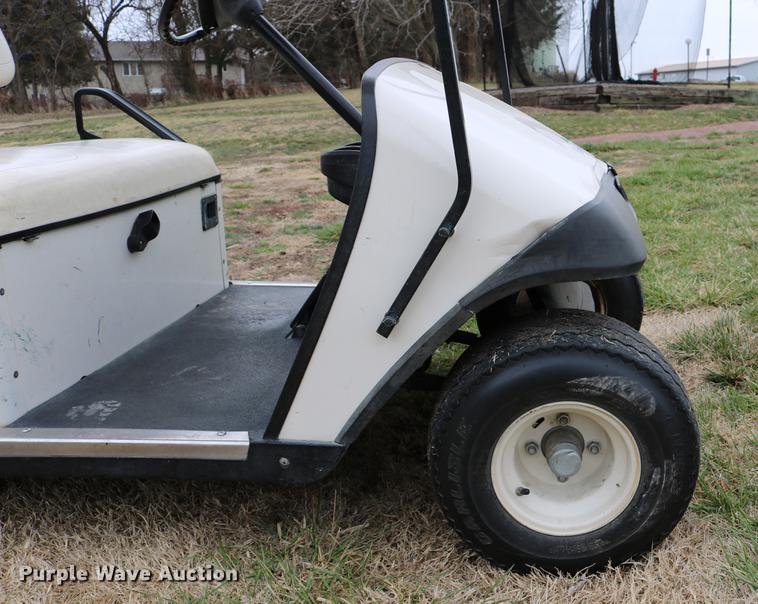 image for item EW9090 1996 EZ GO 17L96 golf cart