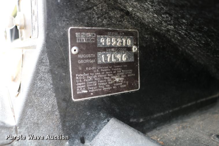 image for item EW9090 1996 EZ GO 17L96 golf cart