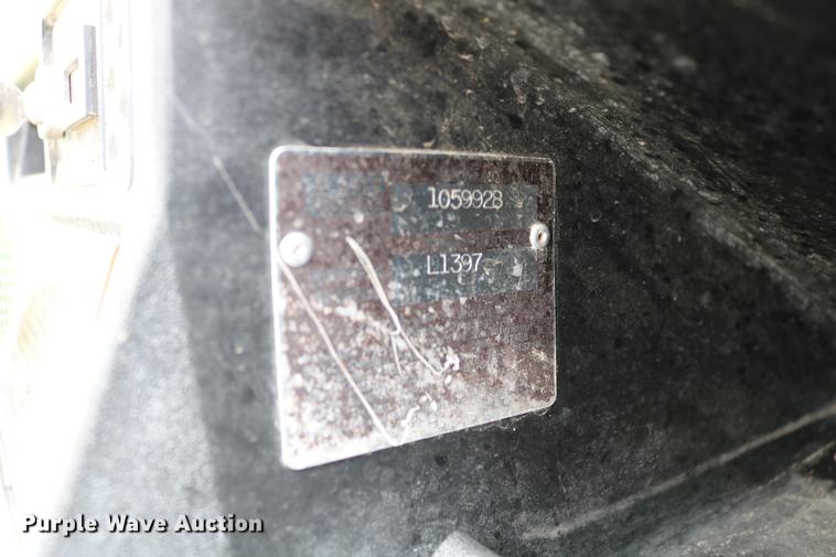 image for item EW9092 1997 EZ GO L1397 golf cart