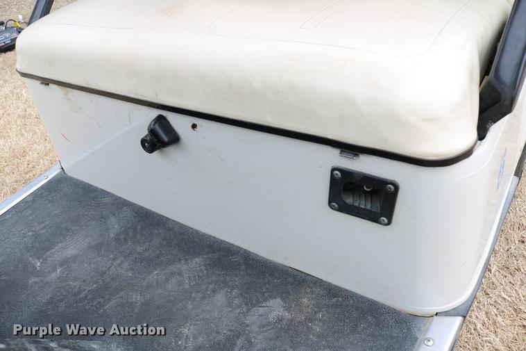 image for item EW9093 2001 EZ GO K501 golf cart