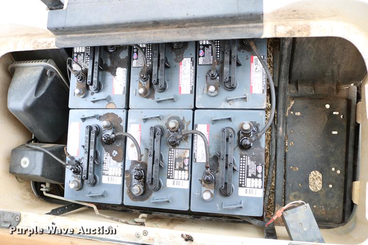 image for item EW9093 2001 EZ GO K501 golf cart