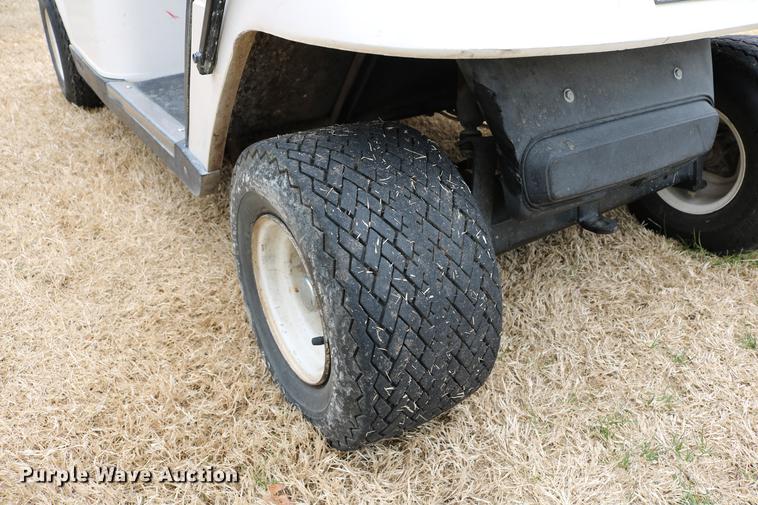 image for item EW9093 2001 EZ GO K501 golf cart