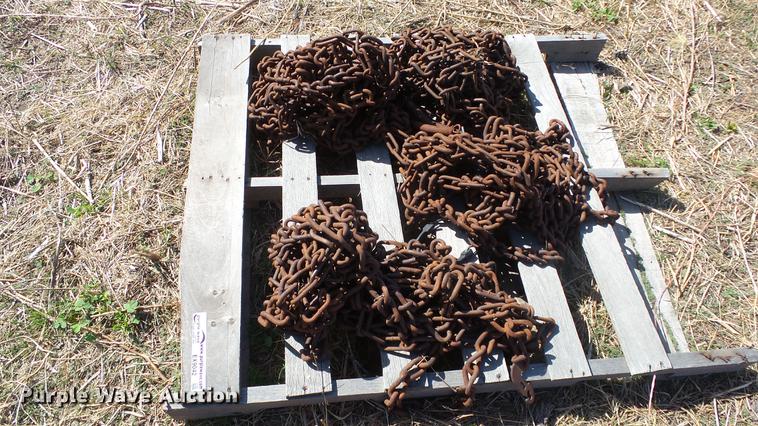 image for item EX9042 (4) motor grader tire chains