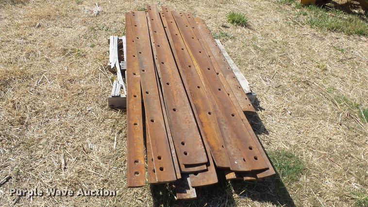 image for item EX9043 Approximately 15 motor grader cutting edges