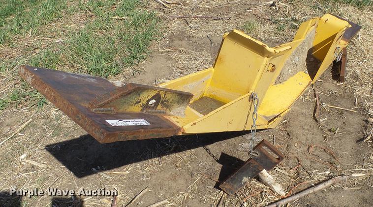 image for item EX9046 Motor grader scarifier attachment
