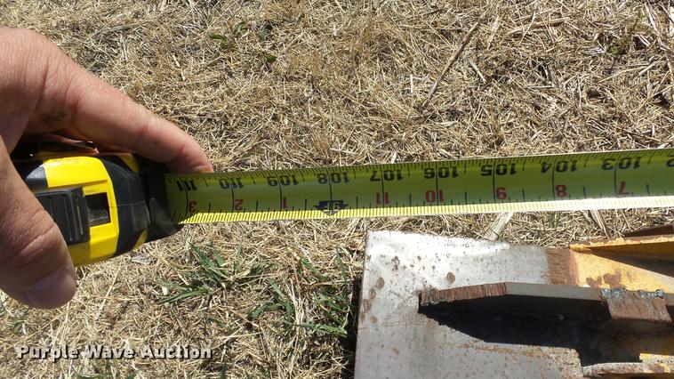 image for item EX9046 Motor grader scarifier attachment