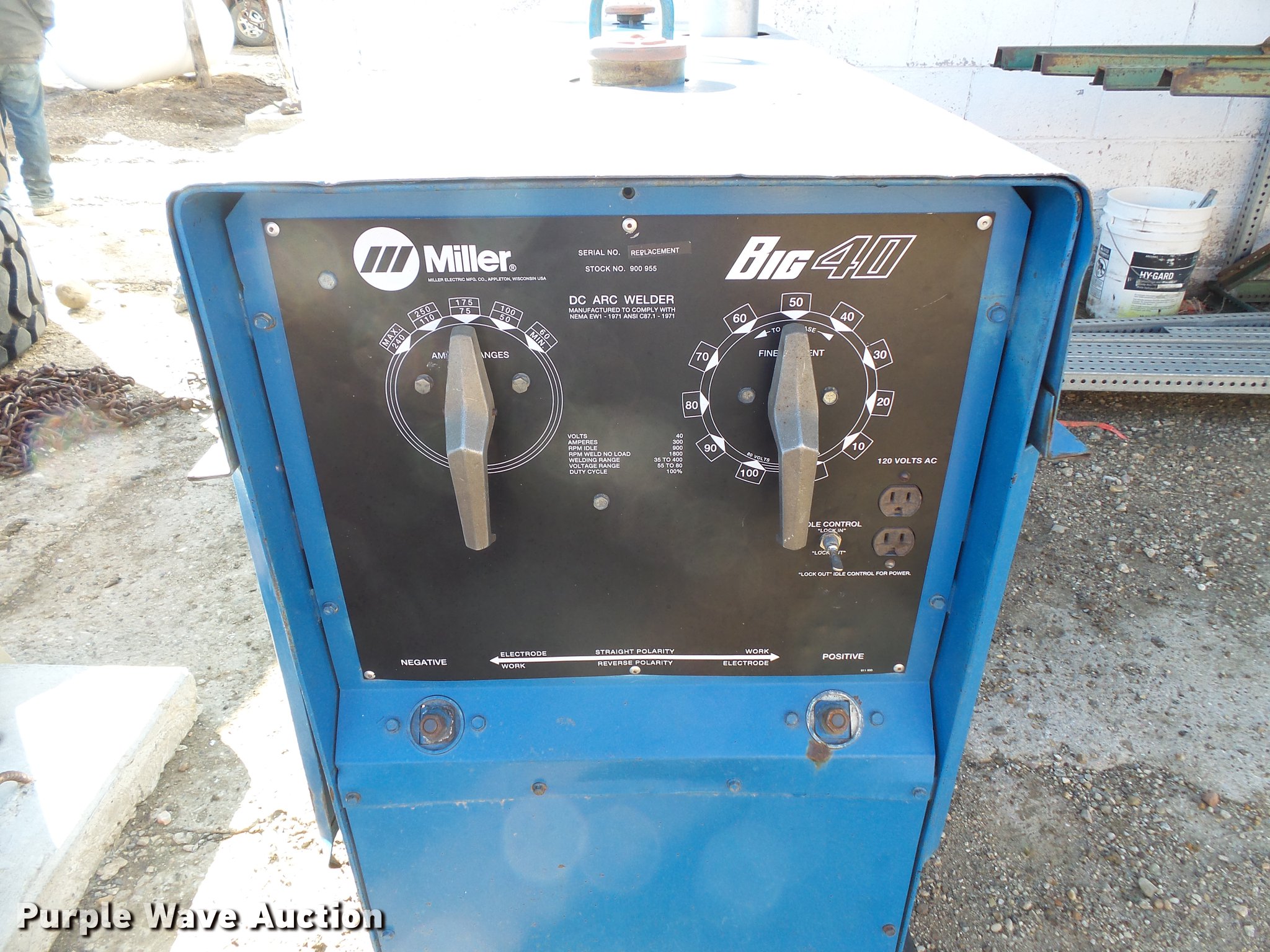 Miller Big 40 welder/generator in Kadoka, SD Item DV9655 sold