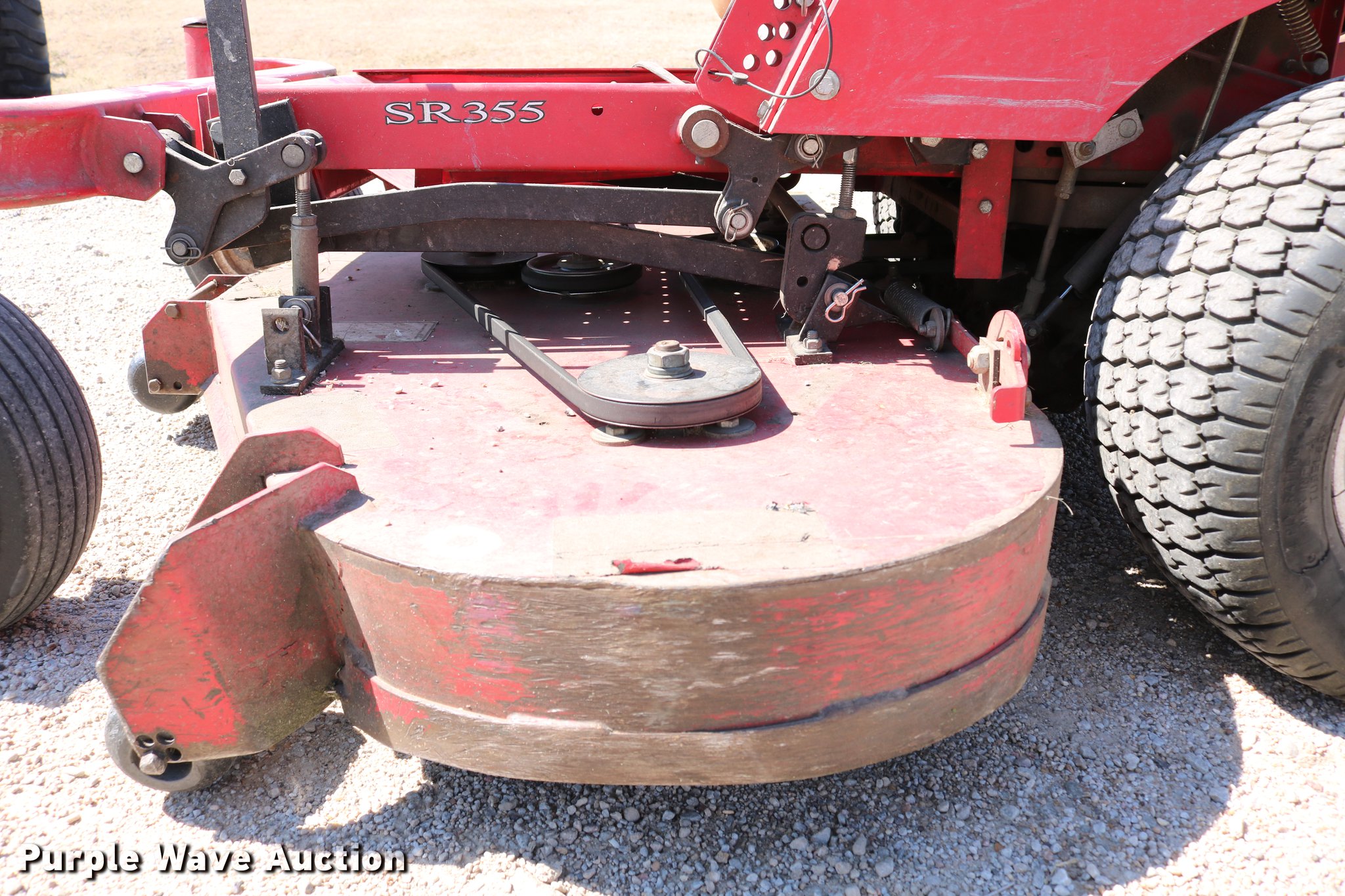 Country Clipper Jazee Pro SR355 ZTR lawn mower in Luray, KS Item