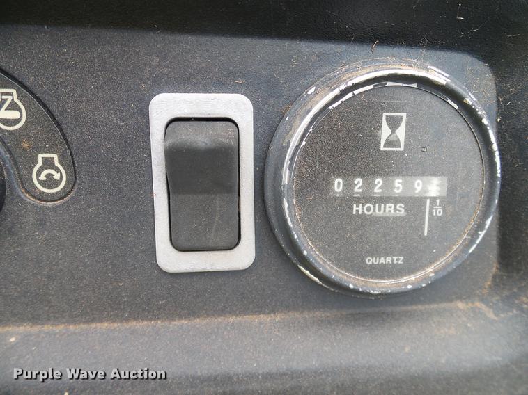 image for item AO9359 2000 John Deere Gator utility vehicle