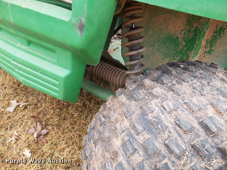 image for item AO9359 2000 John Deere Gator utility vehicle