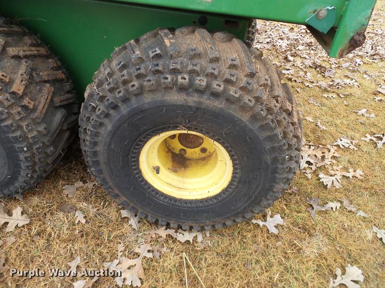 image for item AO9361 1996 John Deere Gator utility vehicle