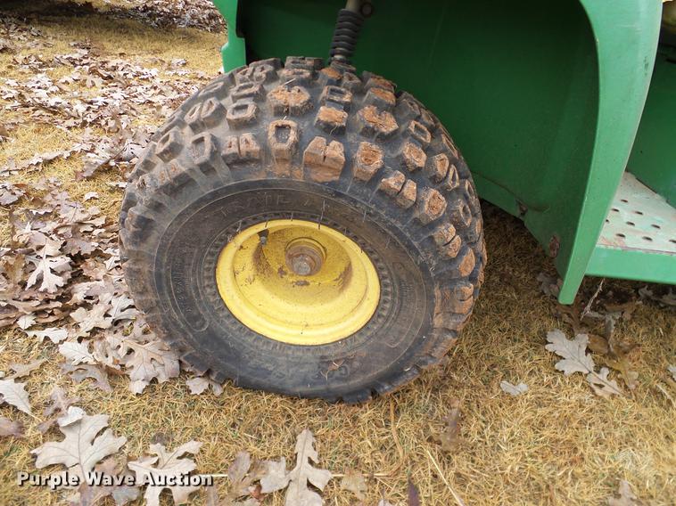image for item AO9361 1996 John Deere Gator utility vehicle