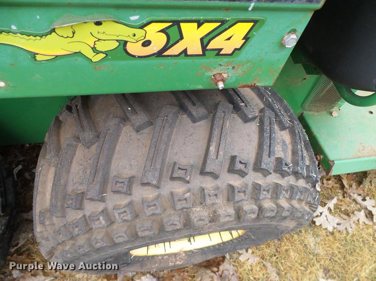 image for item AO9361 1996 John Deere Gator utility vehicle