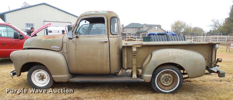 image for item AO9377 1949 GMC 100 pickup truck