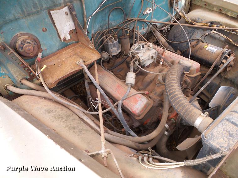 image for item AO9377 1949 GMC 100 pickup truck