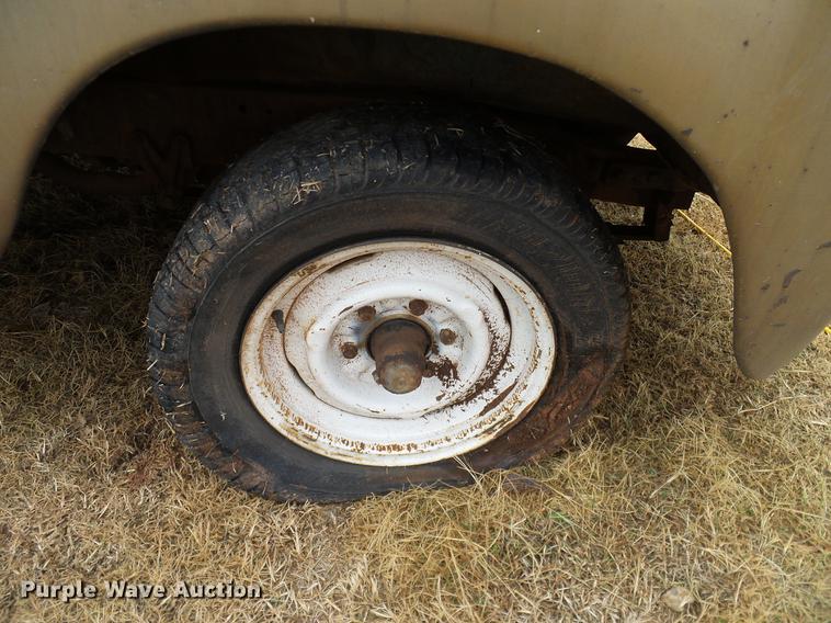 image for item AO9377 1949 GMC 100 pickup truck