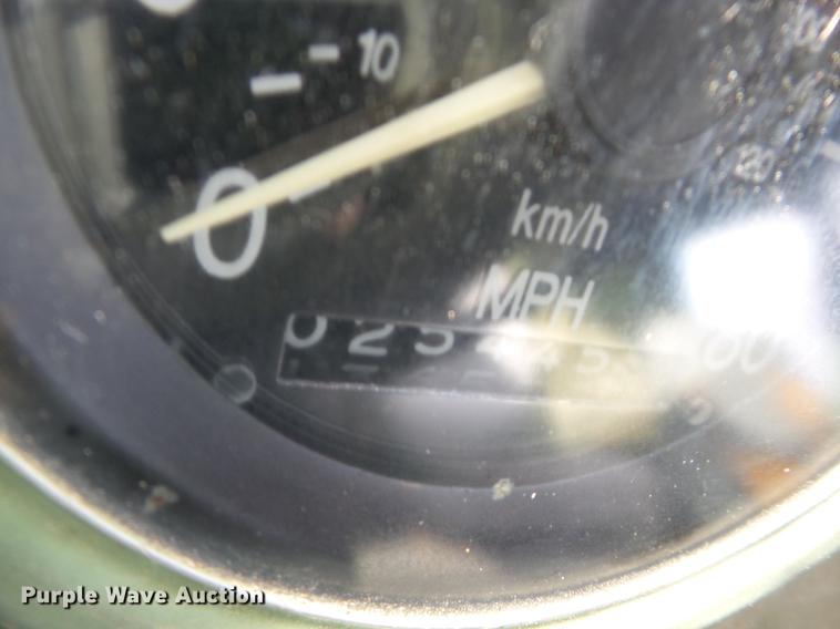 image for item AY9554 1998 Stewart Stevenson M-1078 flatbed truck